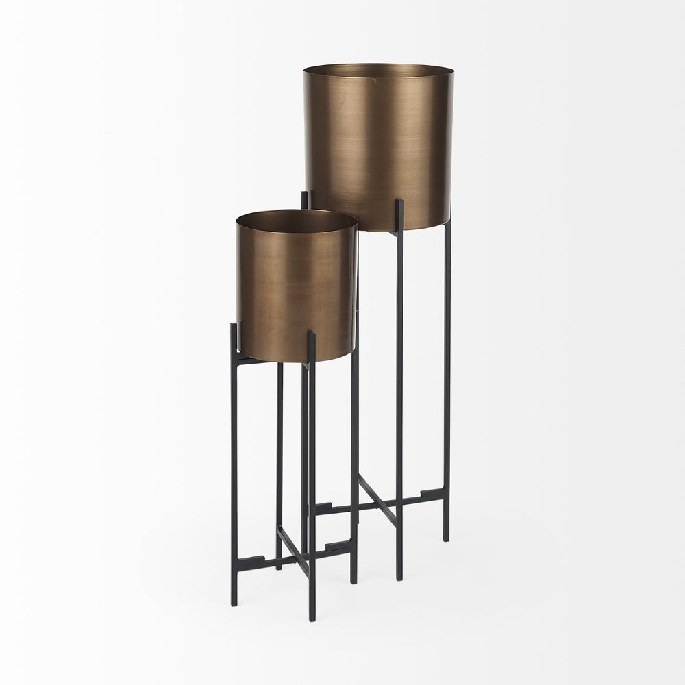 Sowerberry Plant Stand