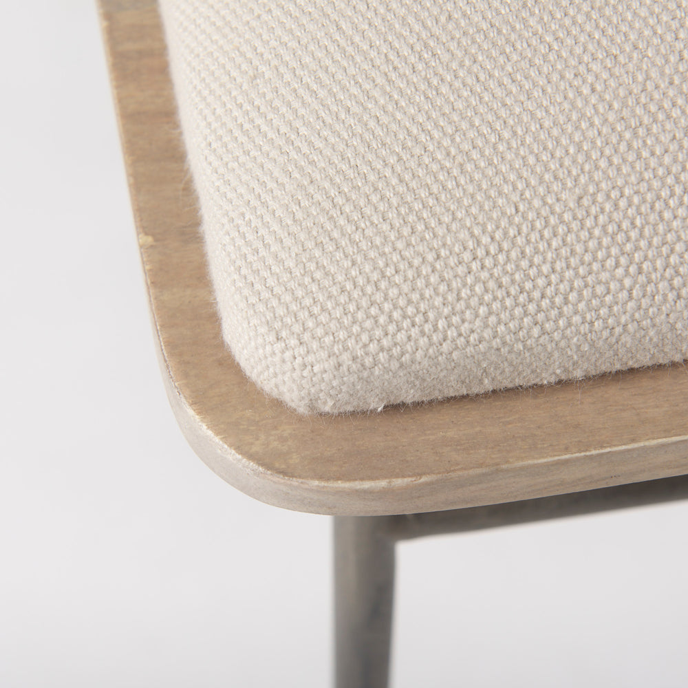 Camille Bench