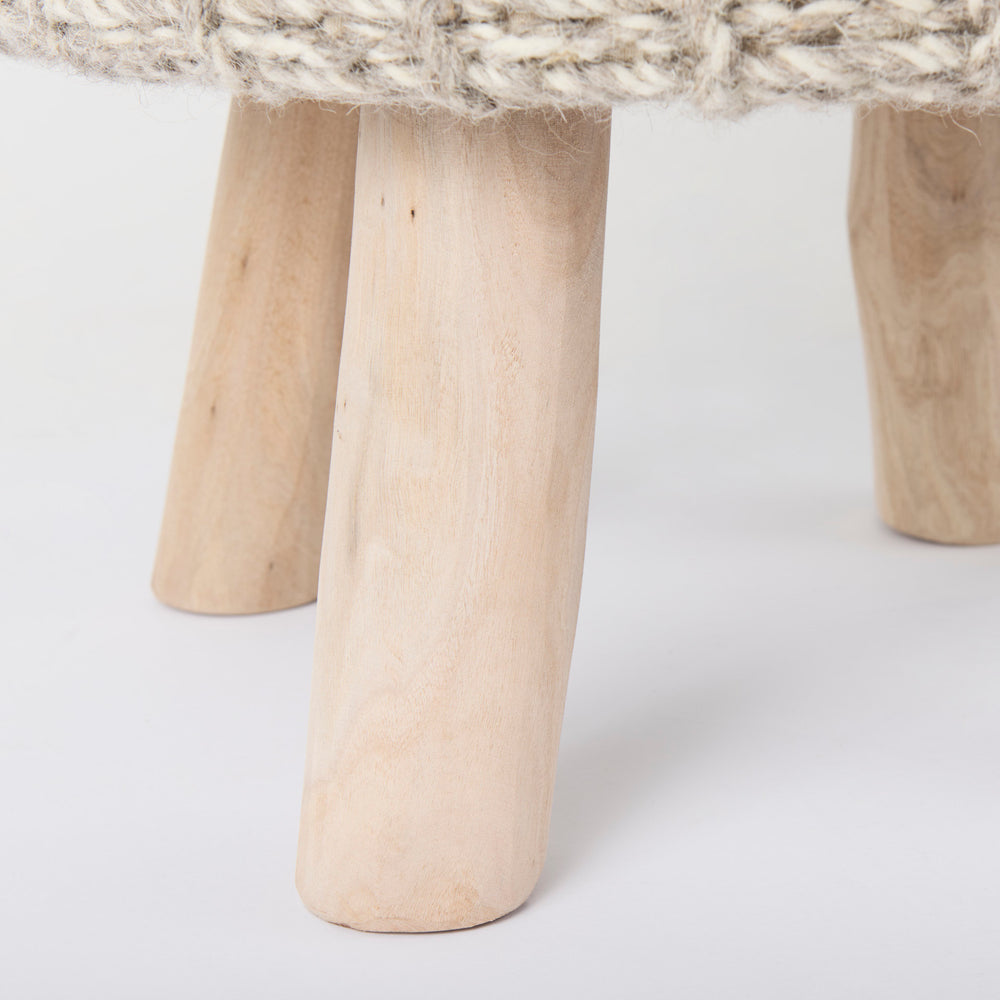 Bina Stool