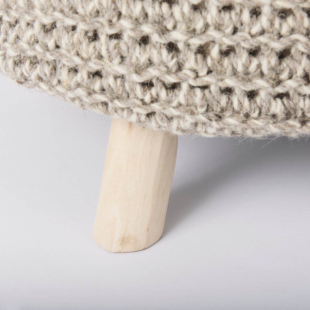 Bina Stool