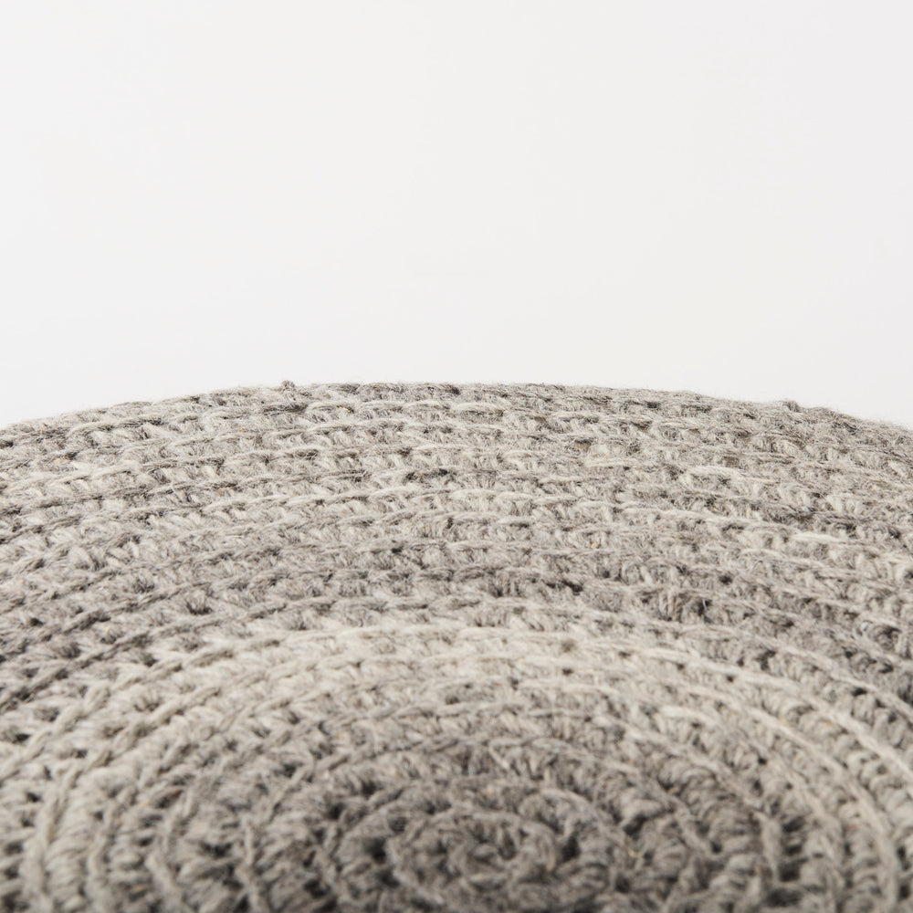 Bina Stool