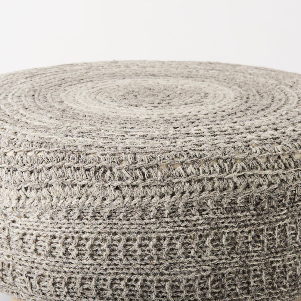 Bina Stool