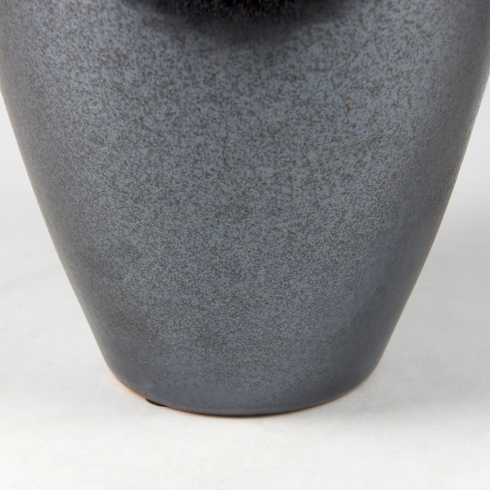 Vase Kora
