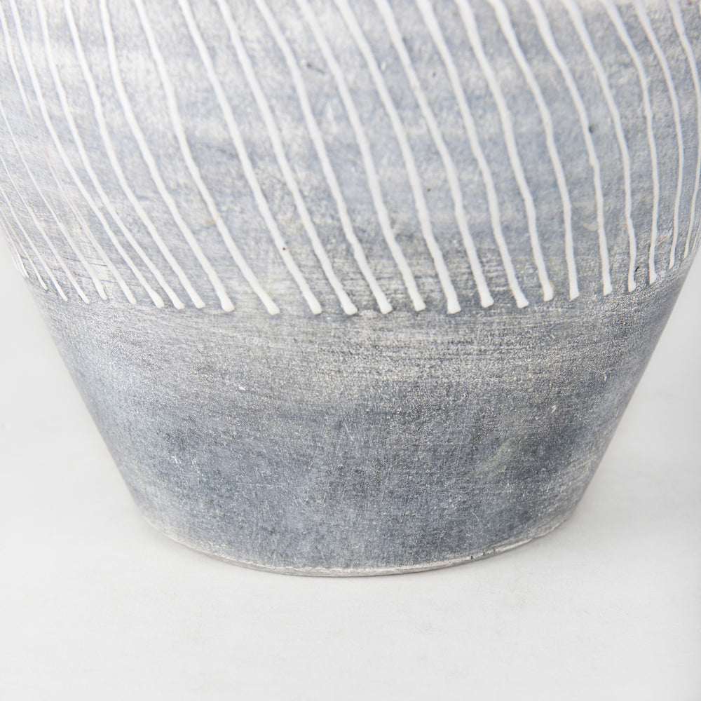 Blume Vase
