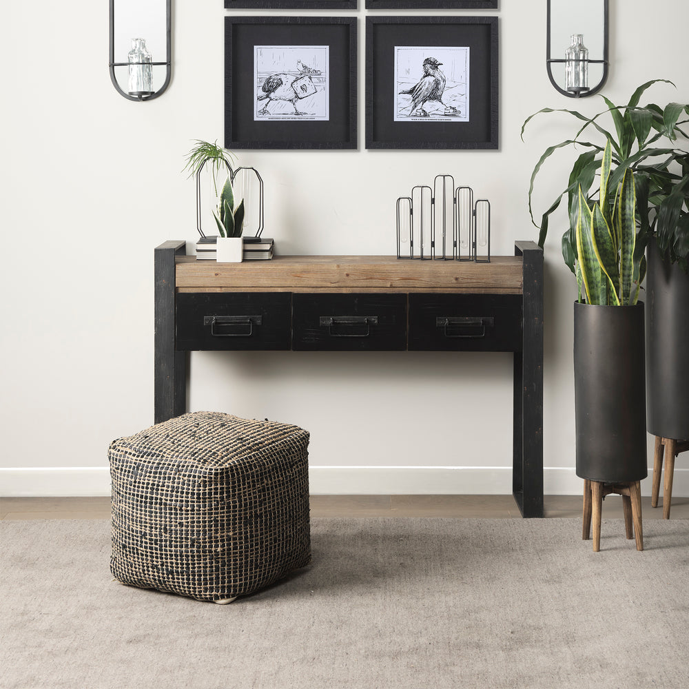 Aalia Pouf