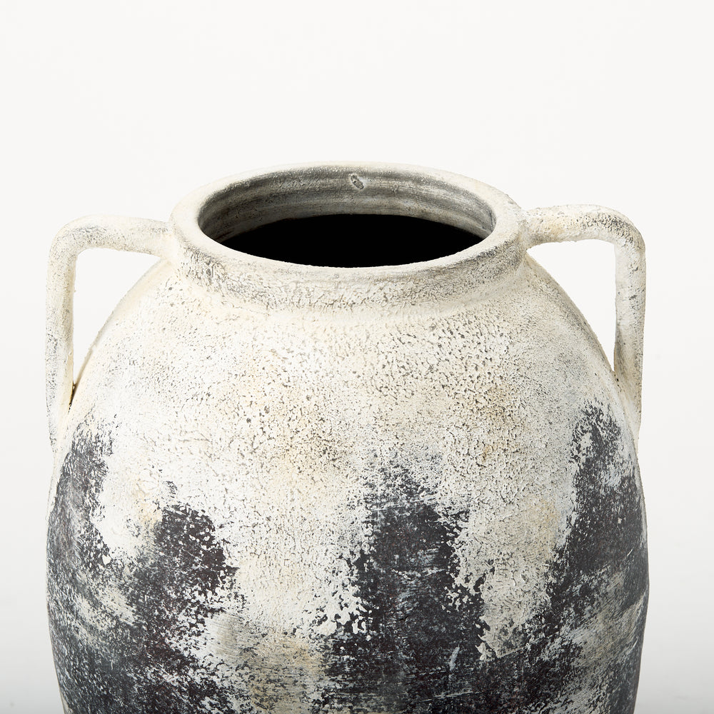 Boscia Floor Vase