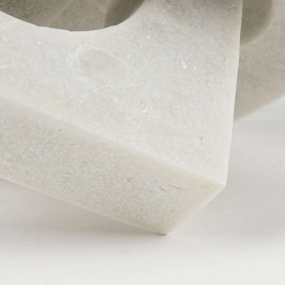Linx White Object