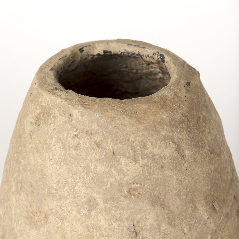 Rundal Vase