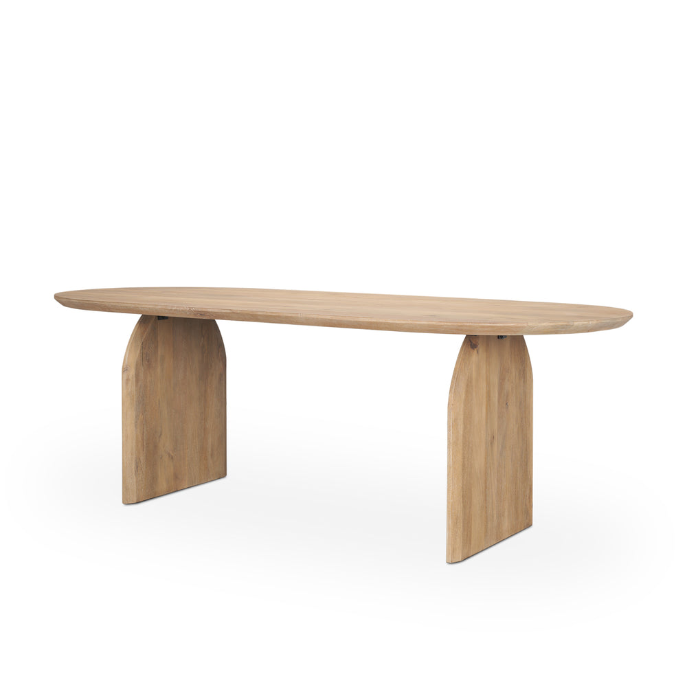 Isla Dining Table