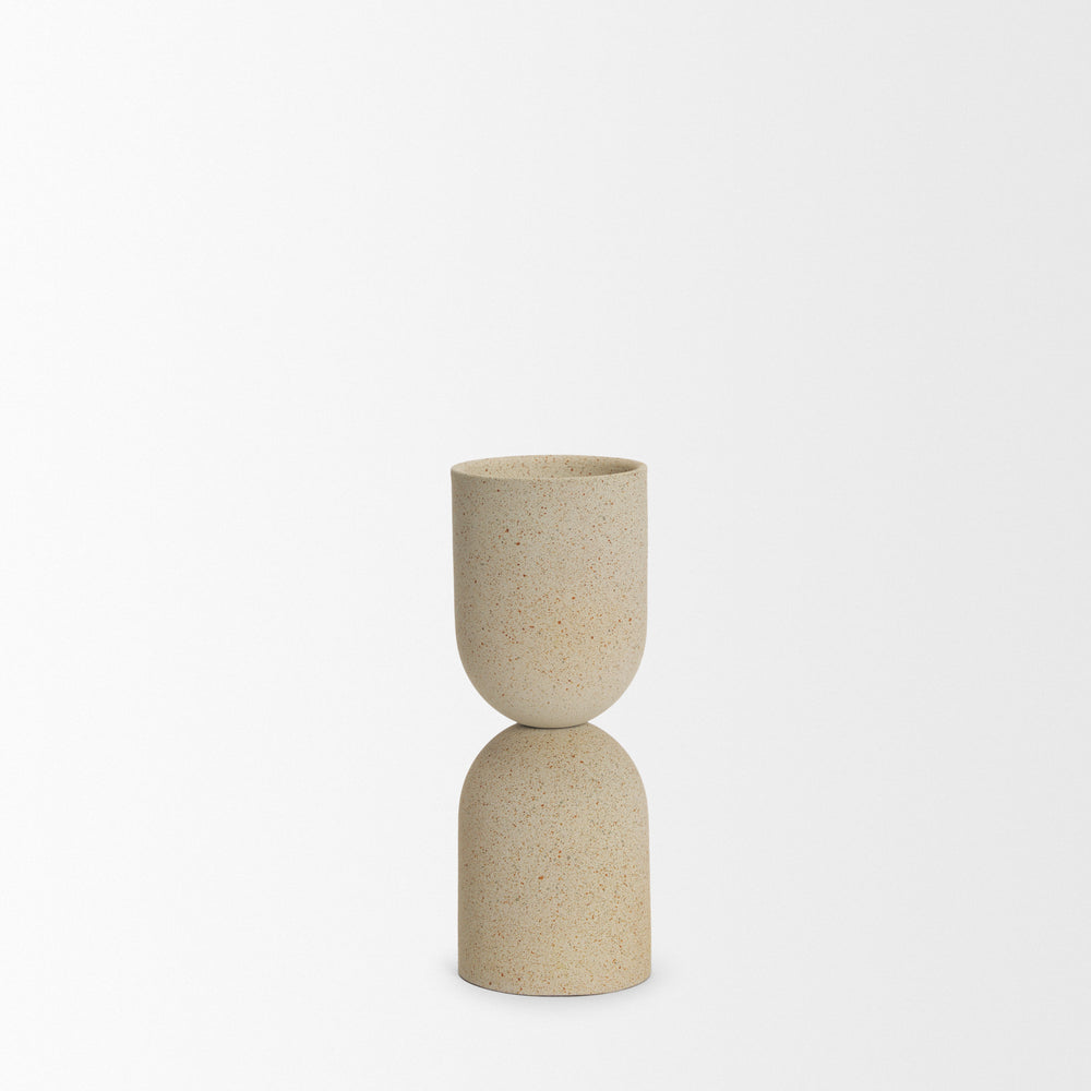 Qamra Gold Candle Holder