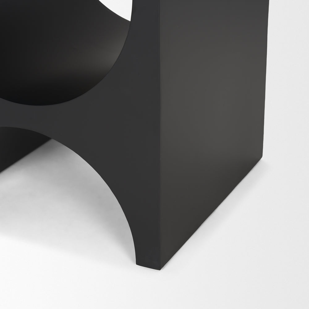 Sobi Side Table