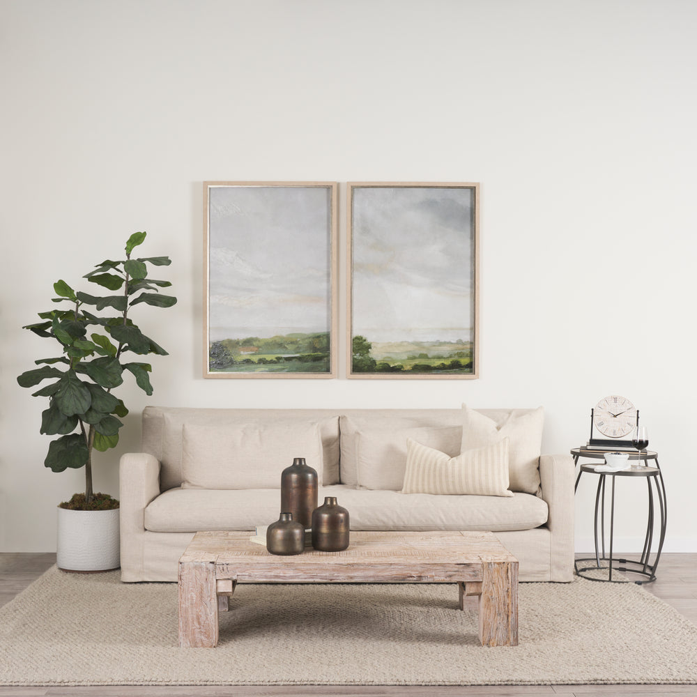 Raja Table Clock