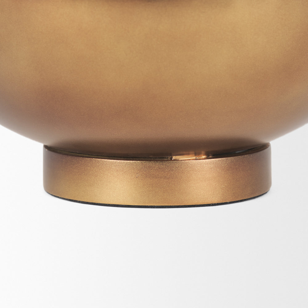Quiana Decorative Vase