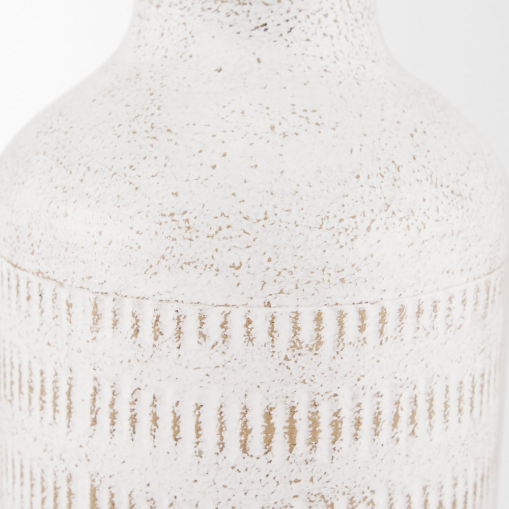 Tisha Vase