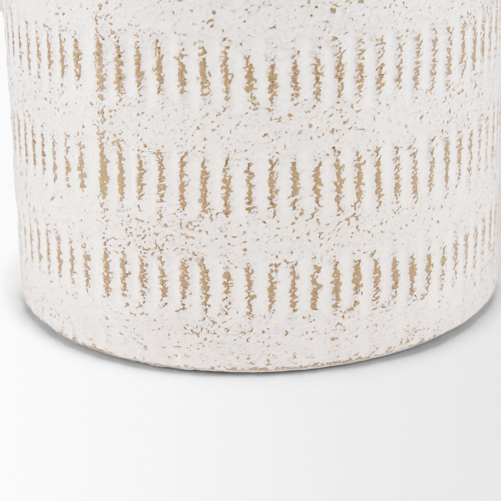 Tisha Vase