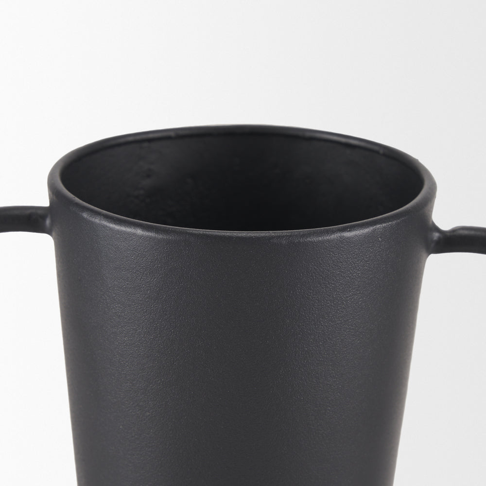 Tasya Vase