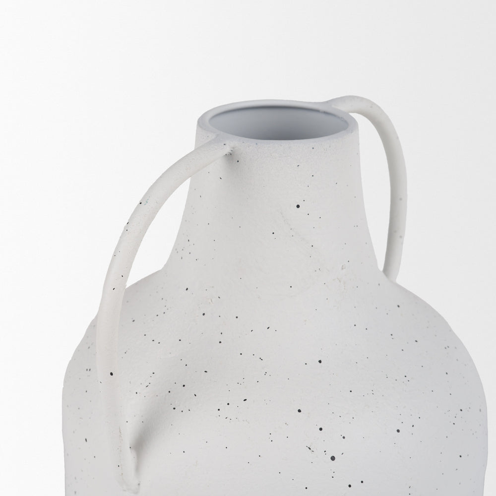 Treva Vase