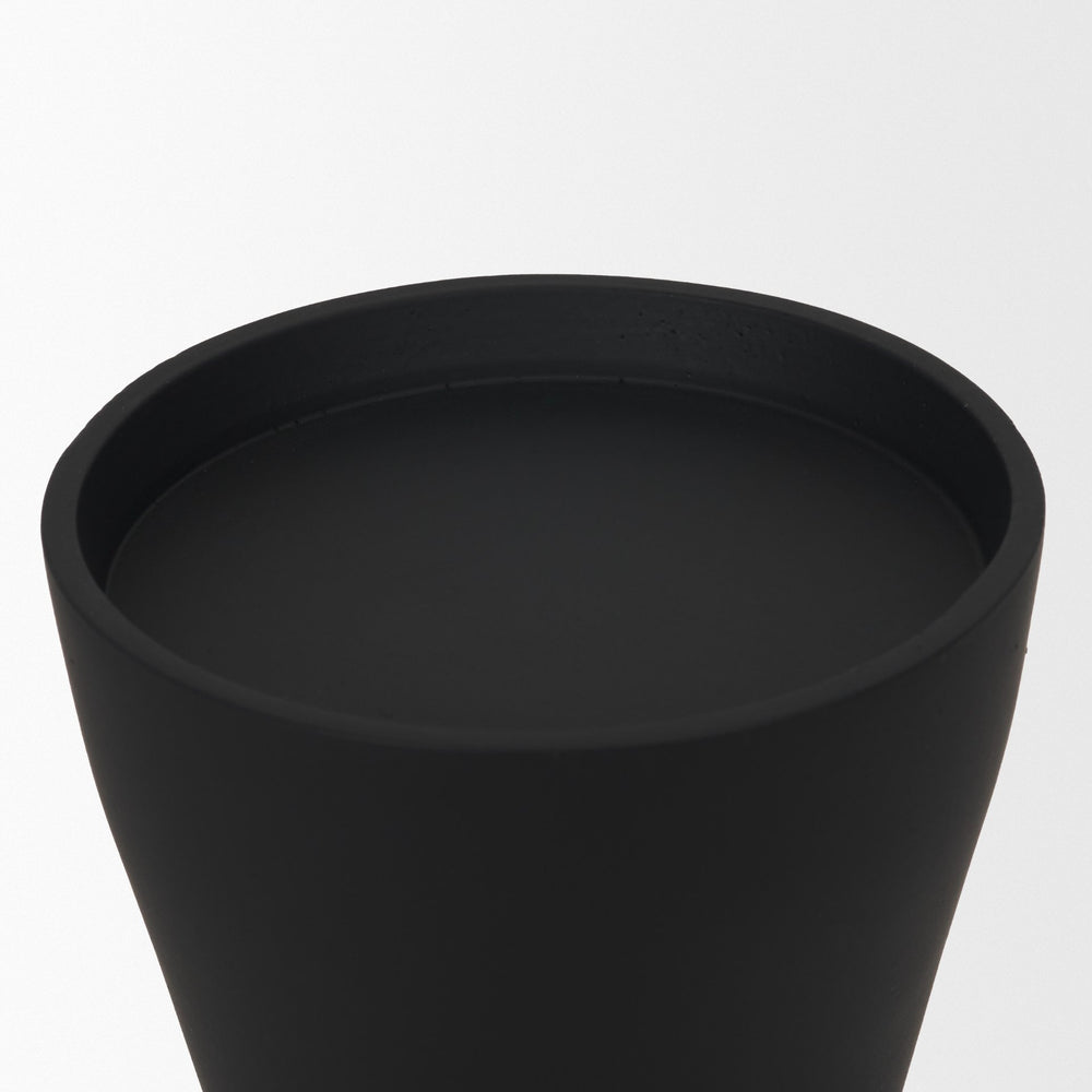 Odilia Black Candle Holder