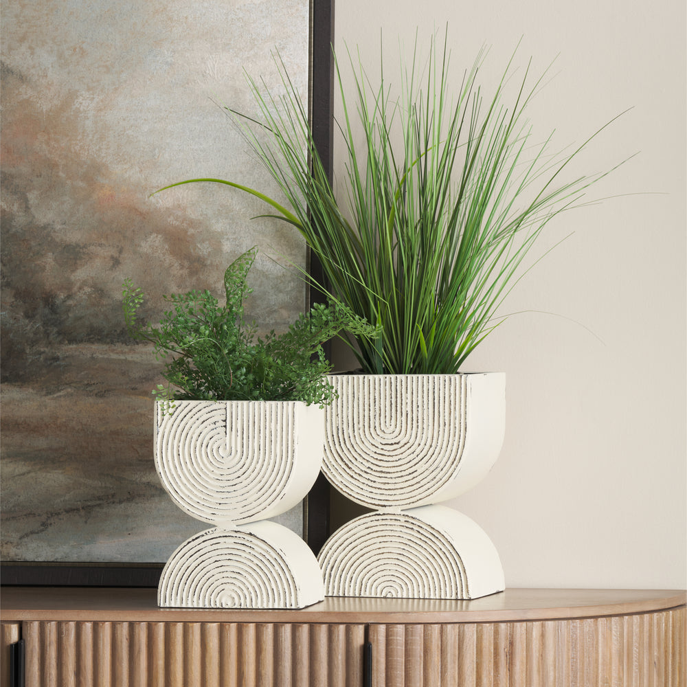 Medina Planters