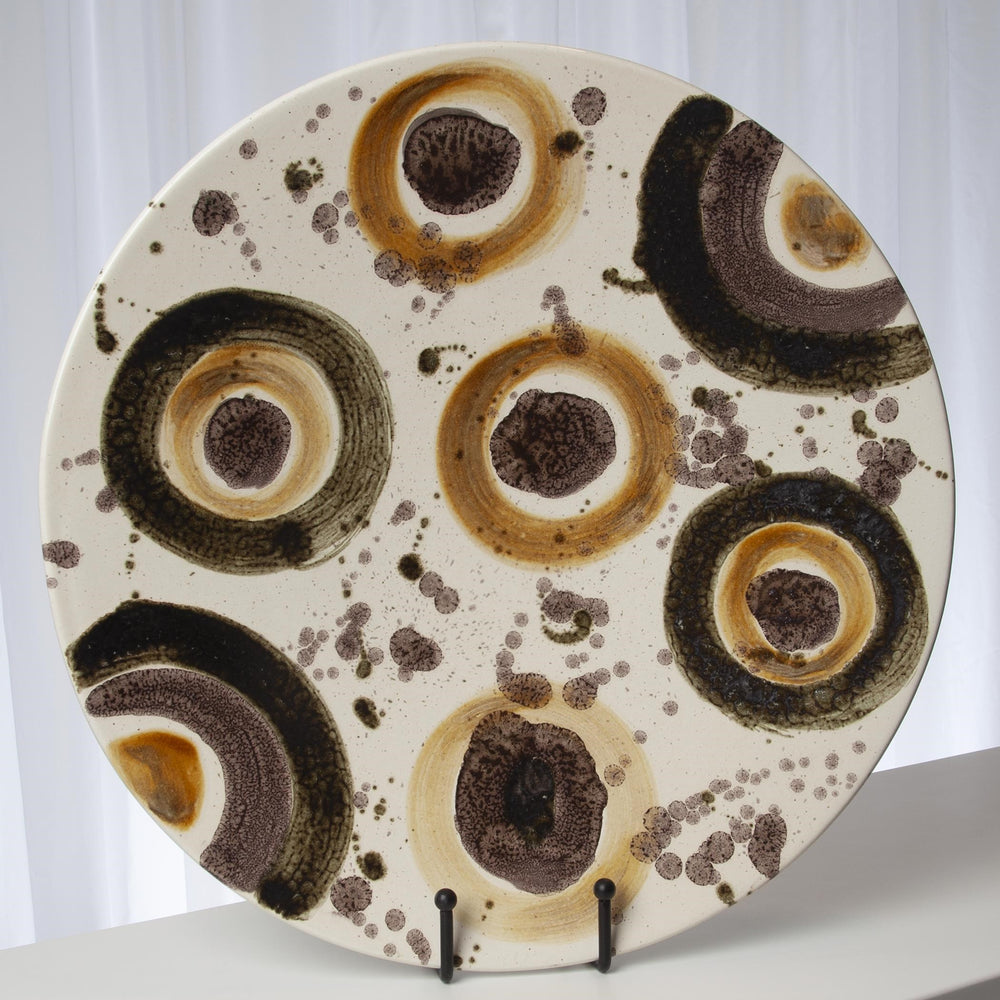 Earthtone Spots