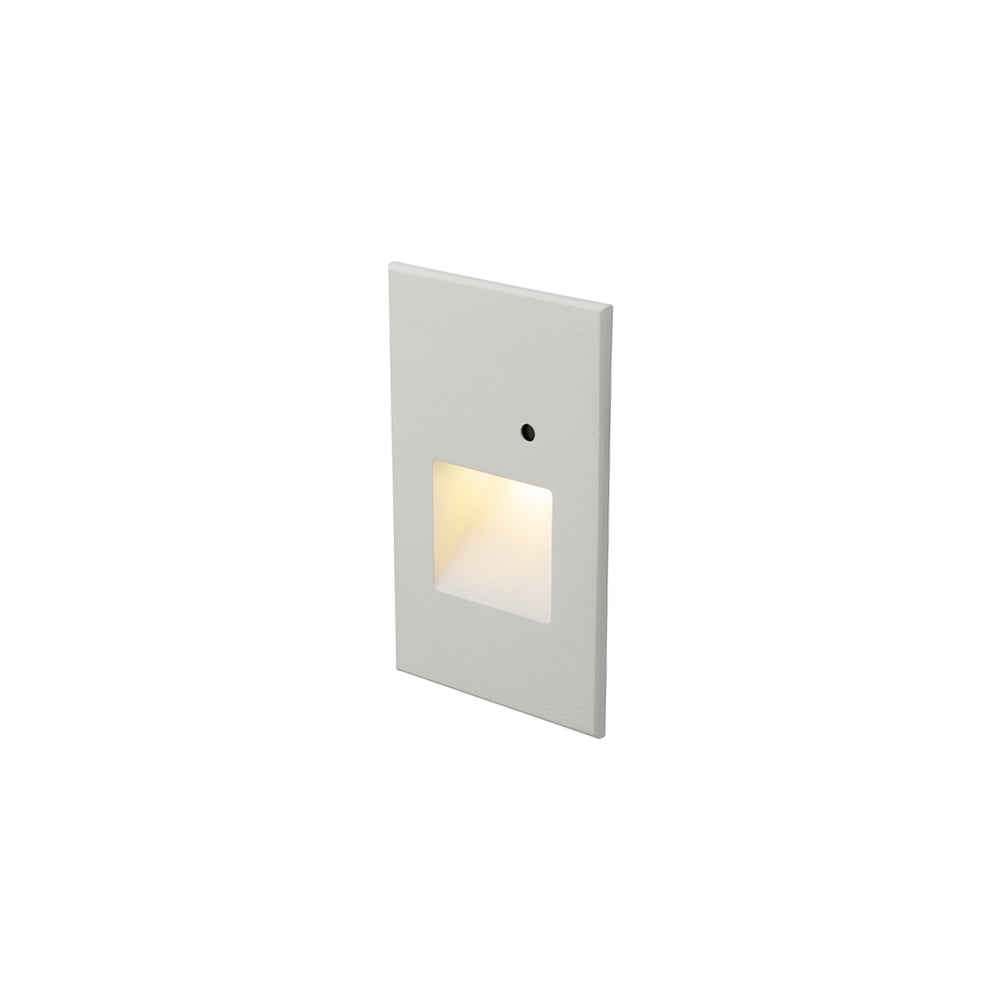 W.A.C. Canada - LED Step and Wall Light - Led20 Vert - White On Aluminum- Union Lighting Luminaires Decor