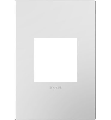 Legrand Canada - One-Gang Screwless Wall Plate with Microban - Adorne - Powder White- Union Lighting Luminaires Decor