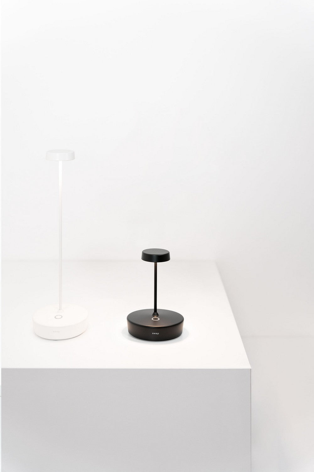 Zafferano - LED Table Lamp - Swap - Matte Black- Union Lighting Luminaires Decor