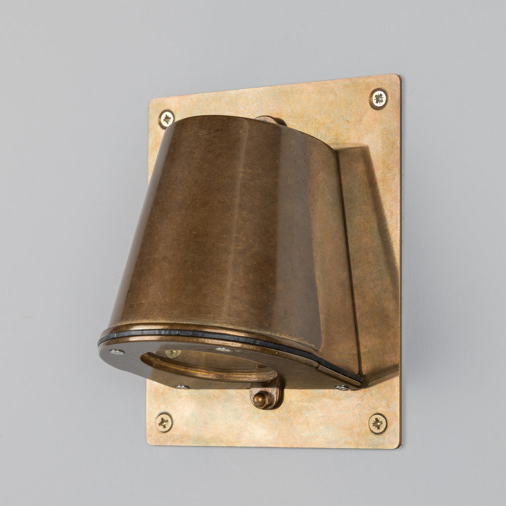 Mullan Lighting - One Light Wall Sconce - Wade - Antique Brass- Union Lighting Luminaires Decor