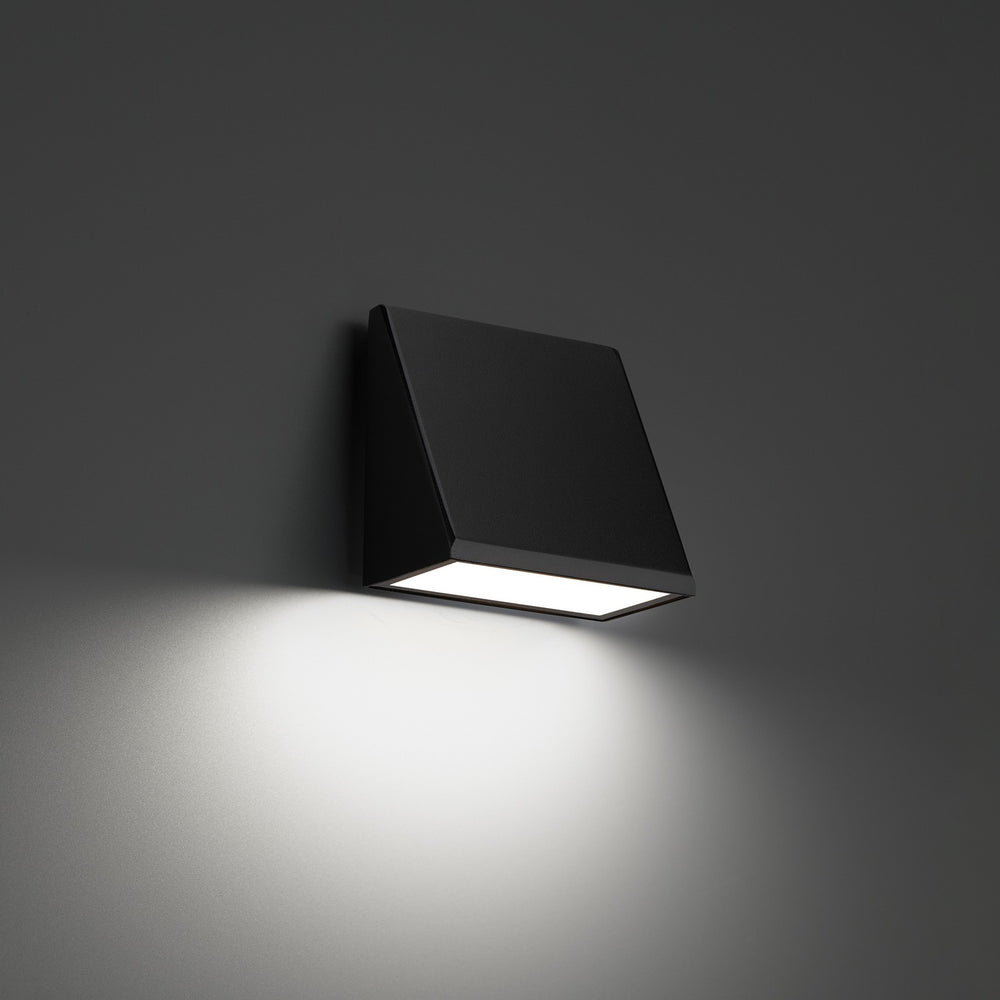Modern Forms Canada - LED Outdoor Wall Sconce - Flue - Black- Union Lighting Luminaires Decor