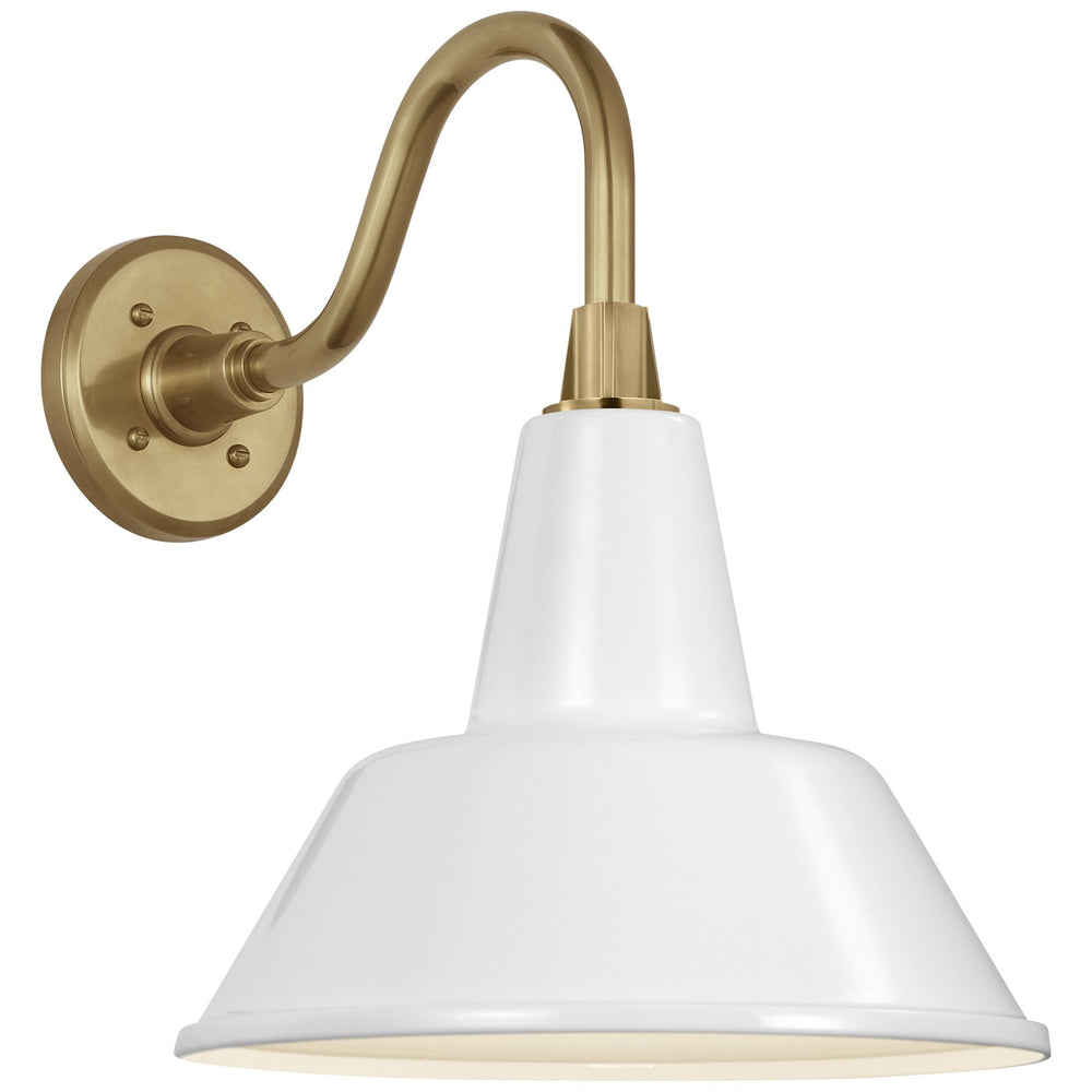 Visual Comfort Signature Canada - LED Barn Light - Academy Barn Light - Hand-Rubbed Antique Brass- Union Lighting Luminaires Decor