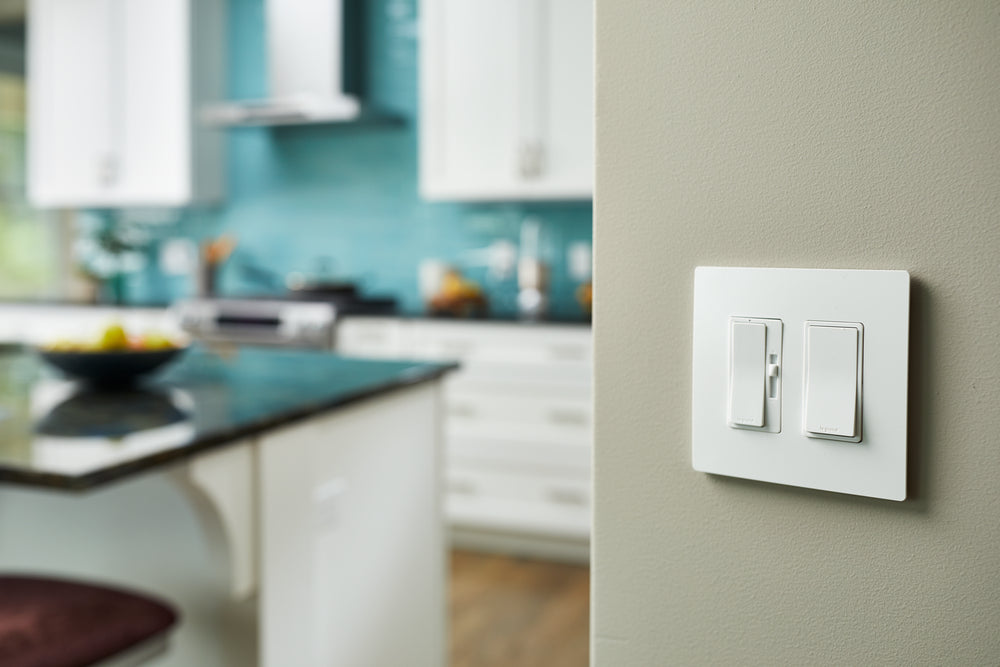 Legrand Canada - CFL/LED Dimmer - White- Union Lighting Luminaires Decor