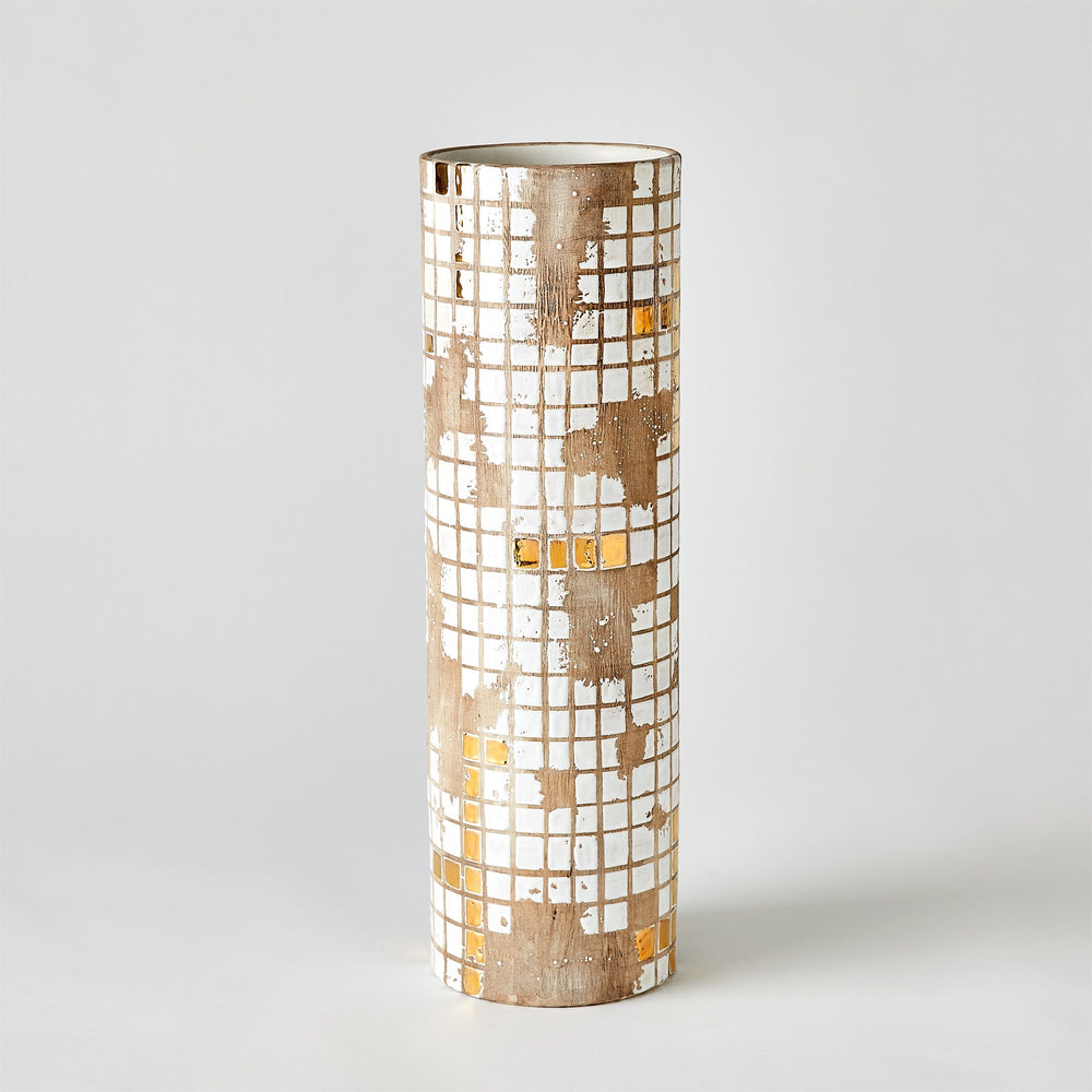 Vases en mosaïque dorée
