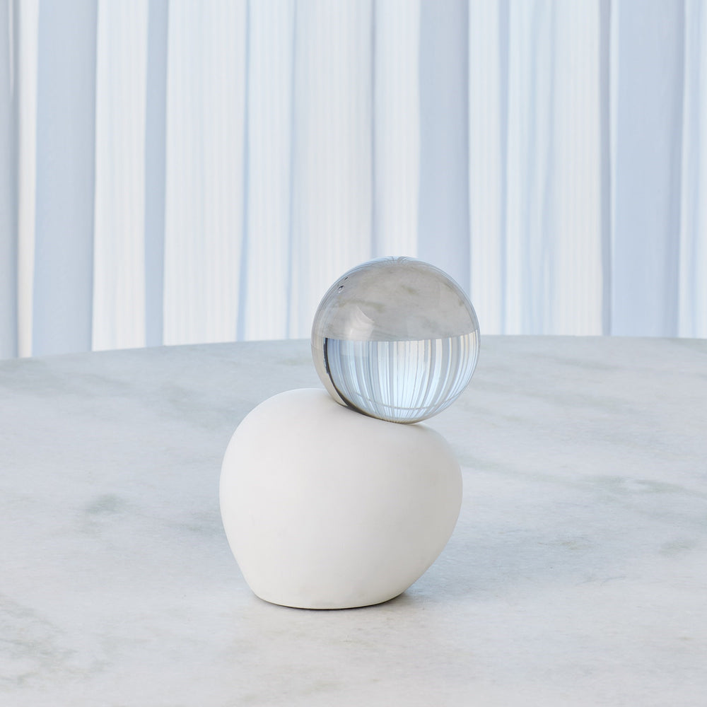 Single Meringue Sculpture w/Sphere