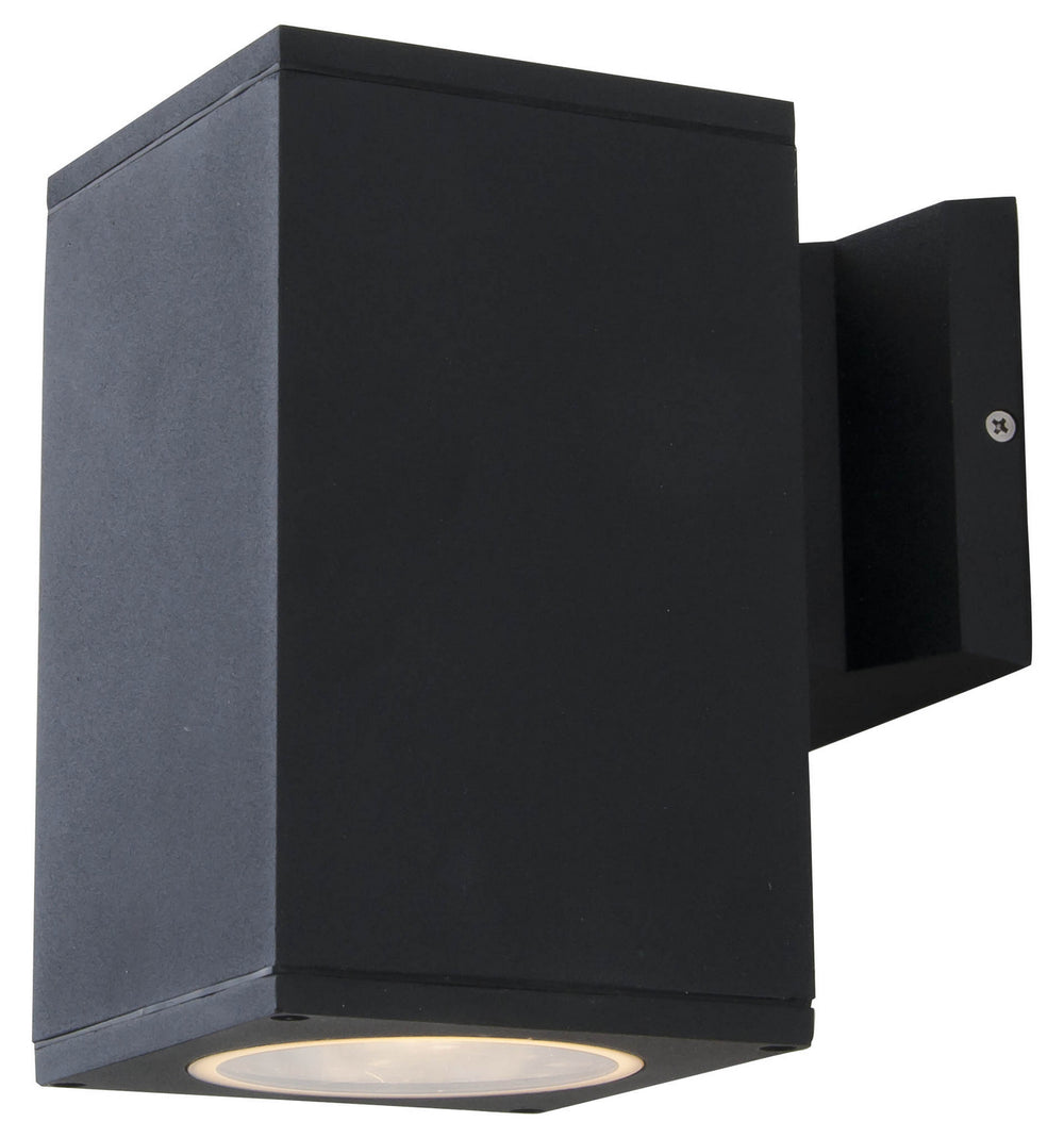 DVI Canada - One Light Outdoor Wall Sconce - Summerside Outdoor - Black- Union Lighting Luminaires Decor
