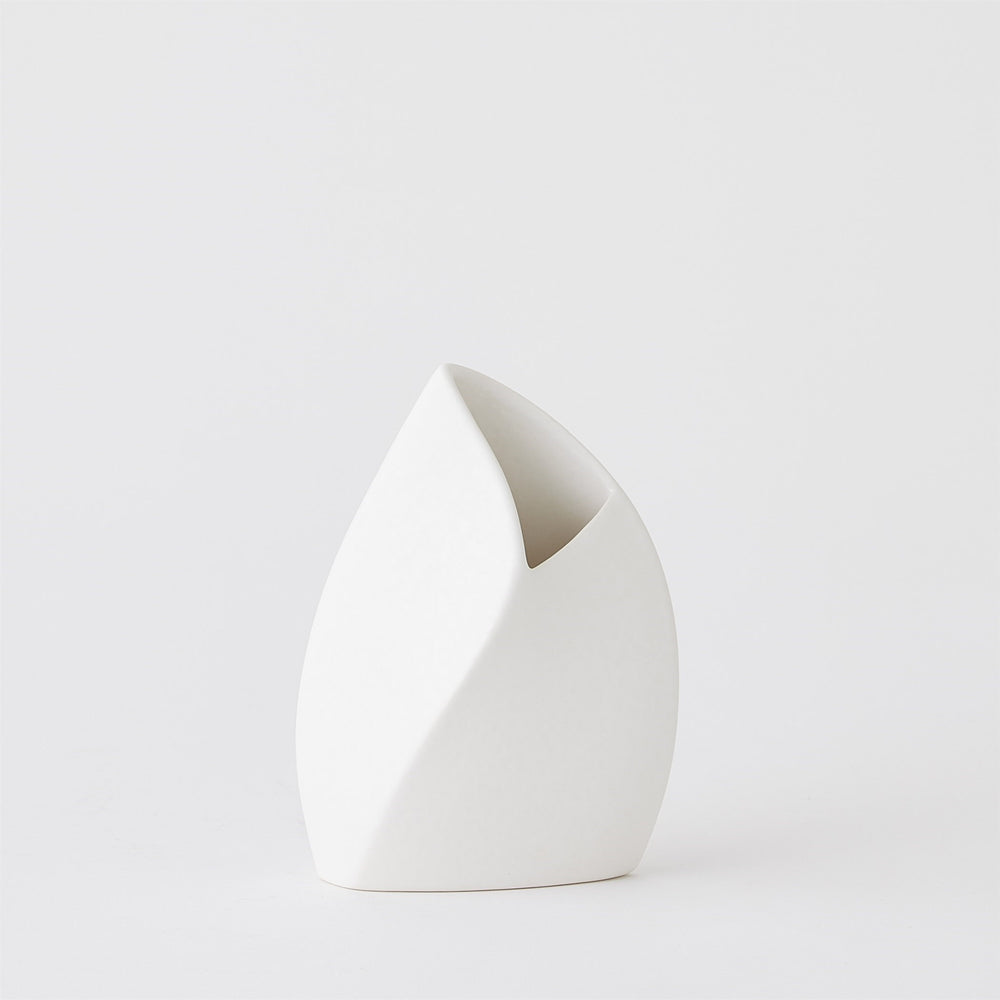 Willow Vases White