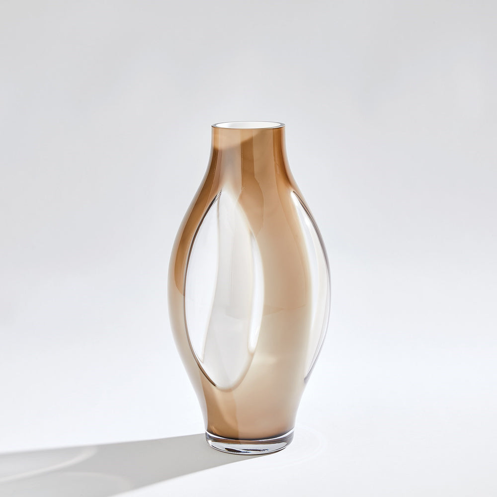 Fly Through Vases