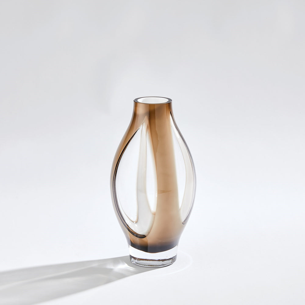 Fly Through Vases