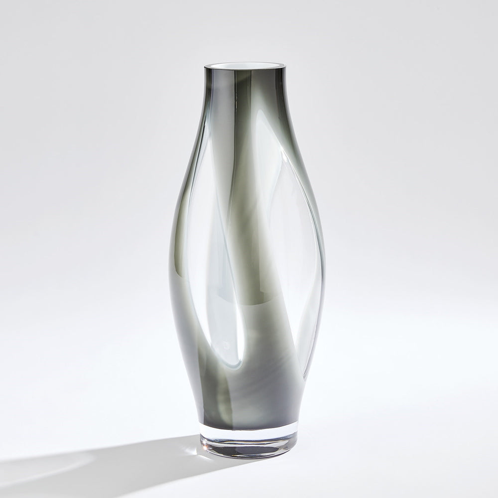 Fly Through Vases