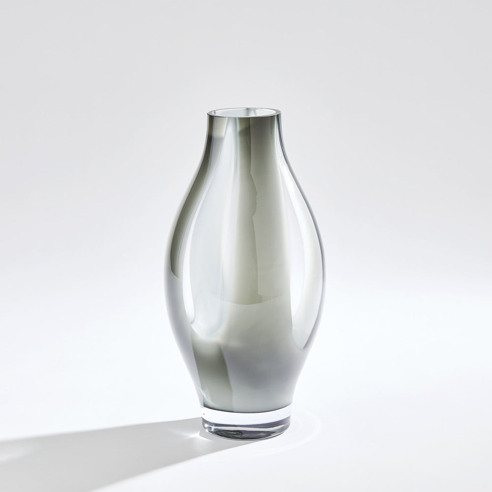 Fly Through Vases