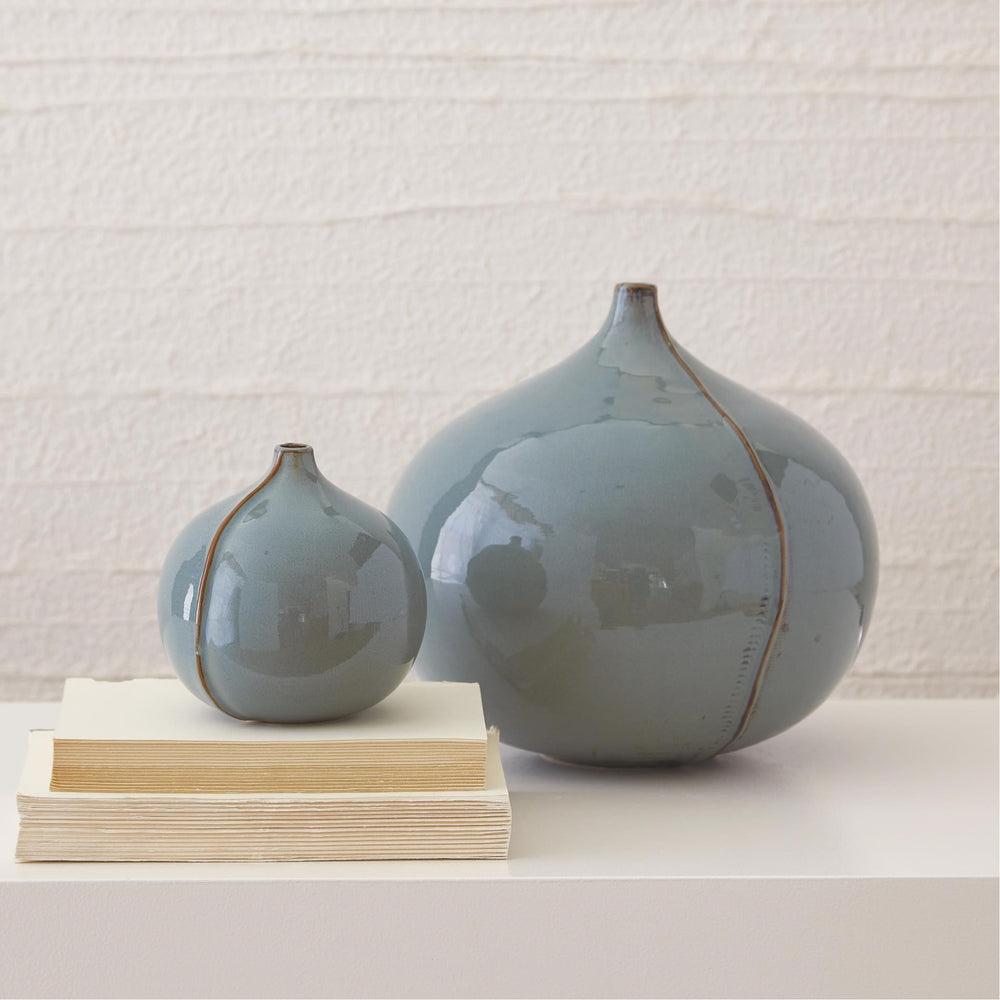 Milo vases bleu