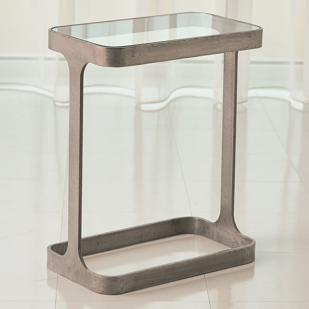 Saddle Tables