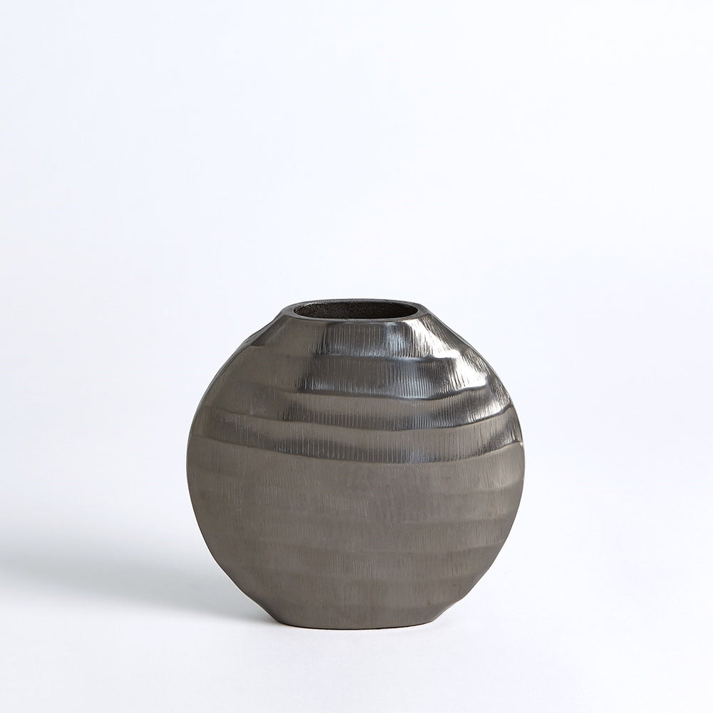 Vases ovales chassées