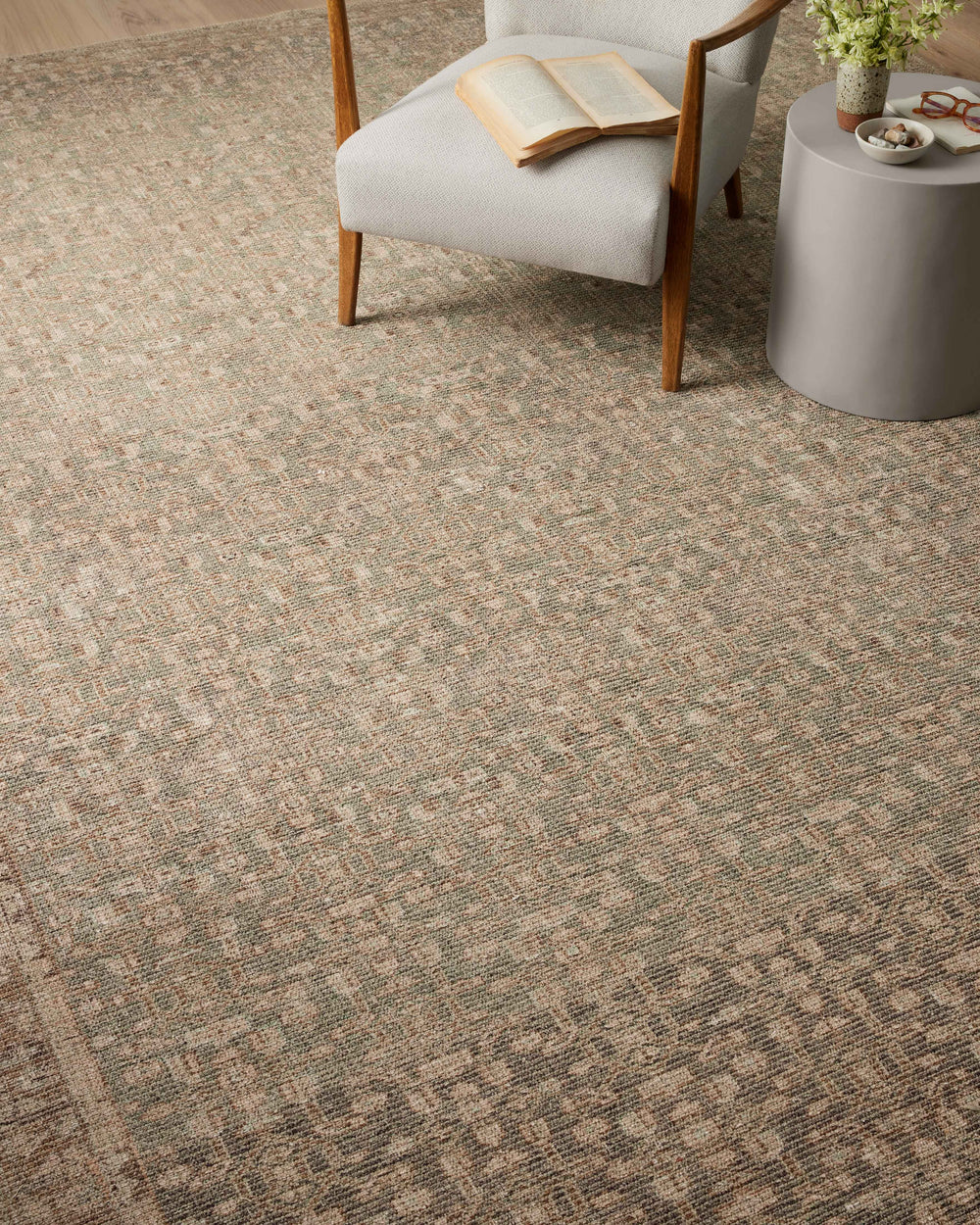 Aub-04 Aubrey Sage / Bark Rug