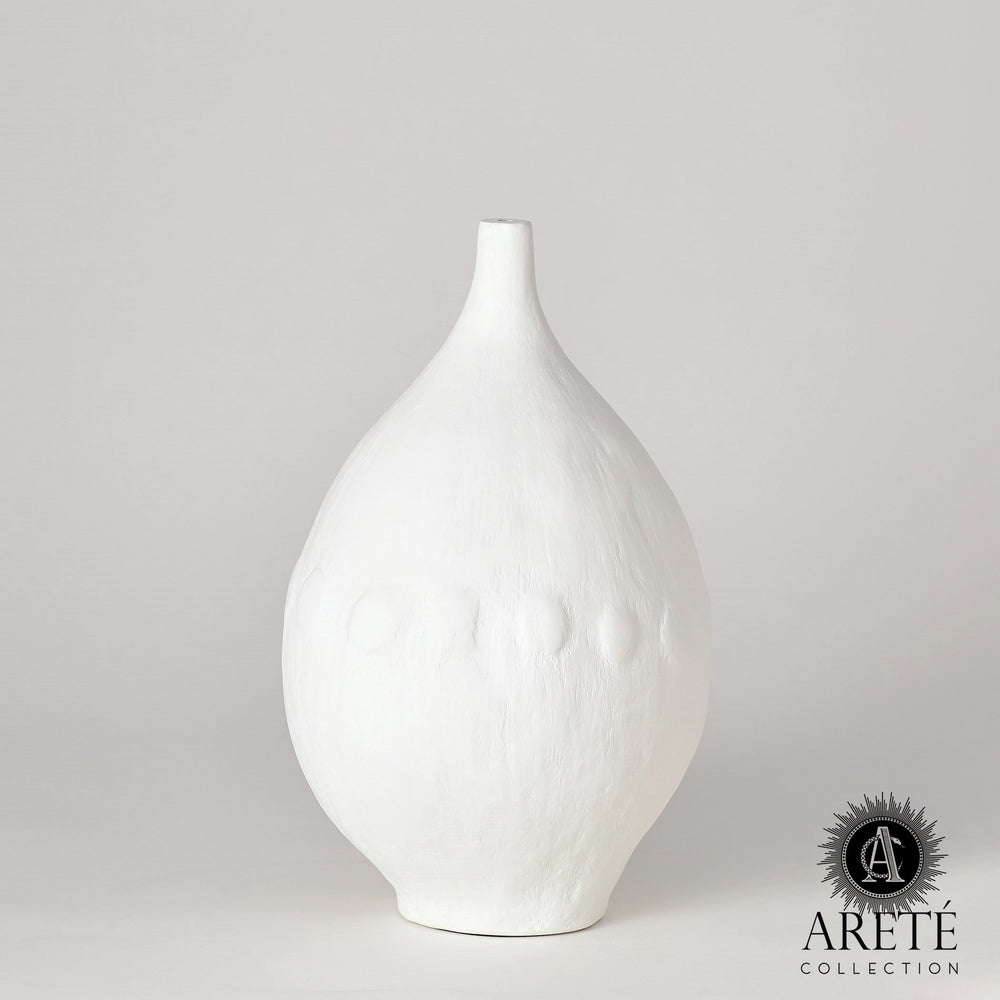 Vases modernistes en plâtre blanc