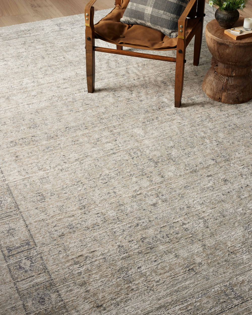 Alie Taupe / Dove Rug (ALE-03)