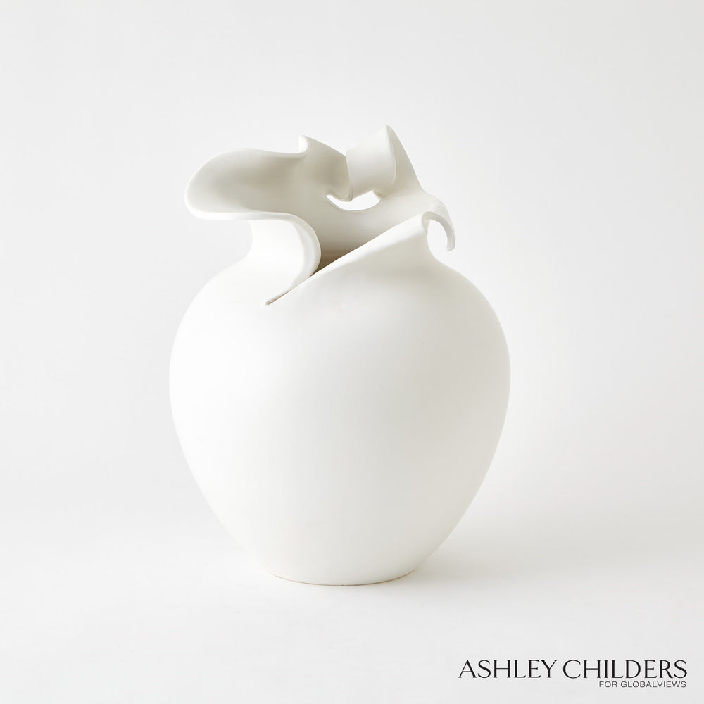 Charlotte Collection White