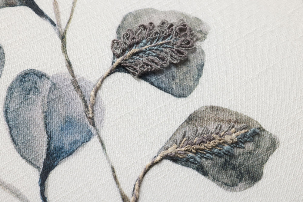 Dancing Flora Dk. Grey Wall Art (DANCI)