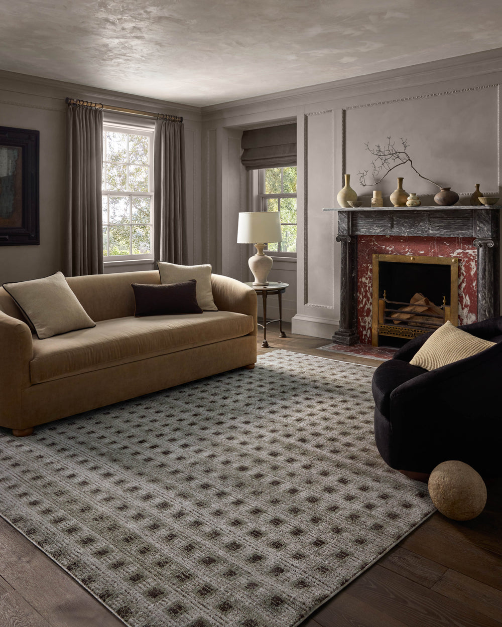 BLE-06 Bleecker Silver / Charcoal Tapis