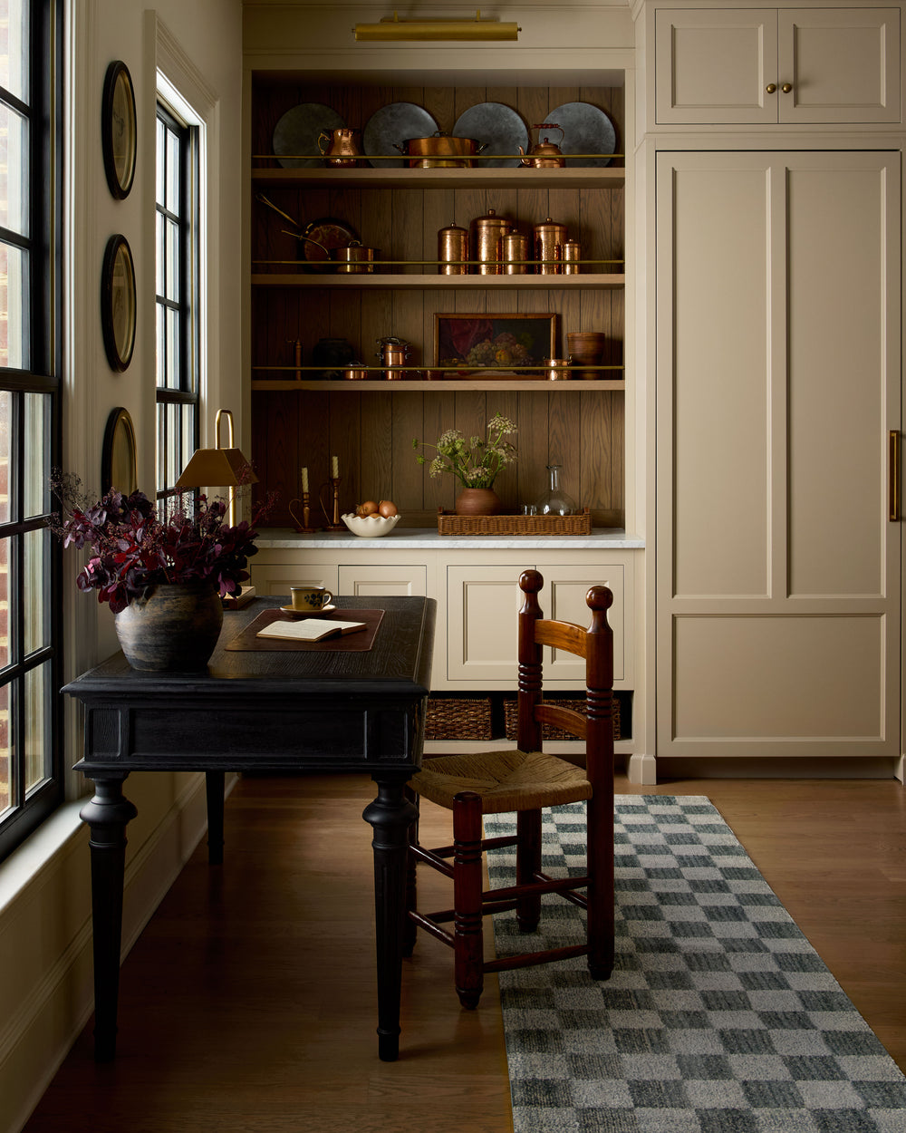 Calvin Blue / Ivory Rug (CLV-01)