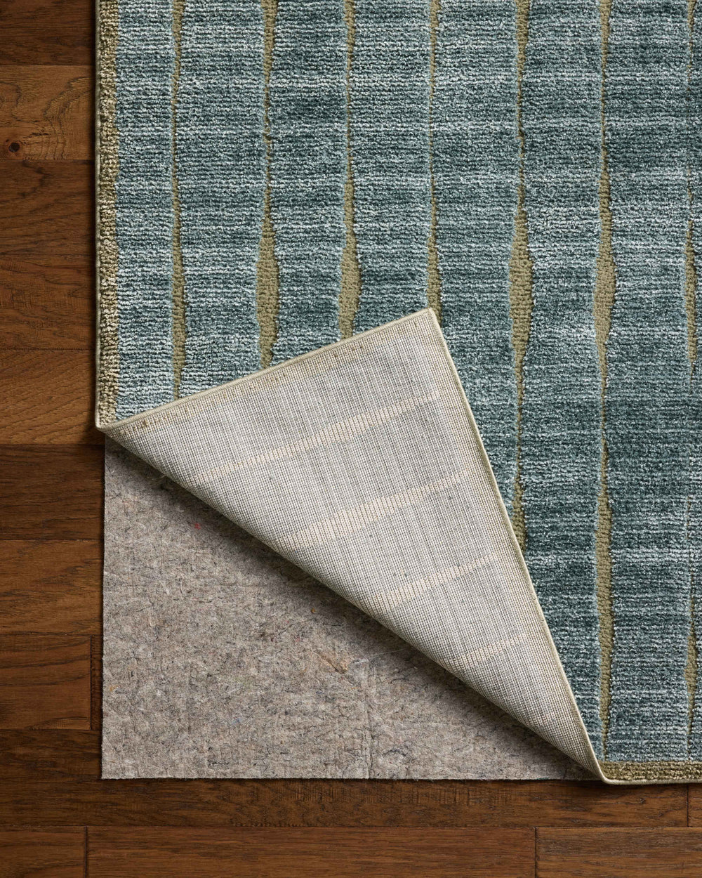Calvin Ocean / Tapis Olive (CLV-02)